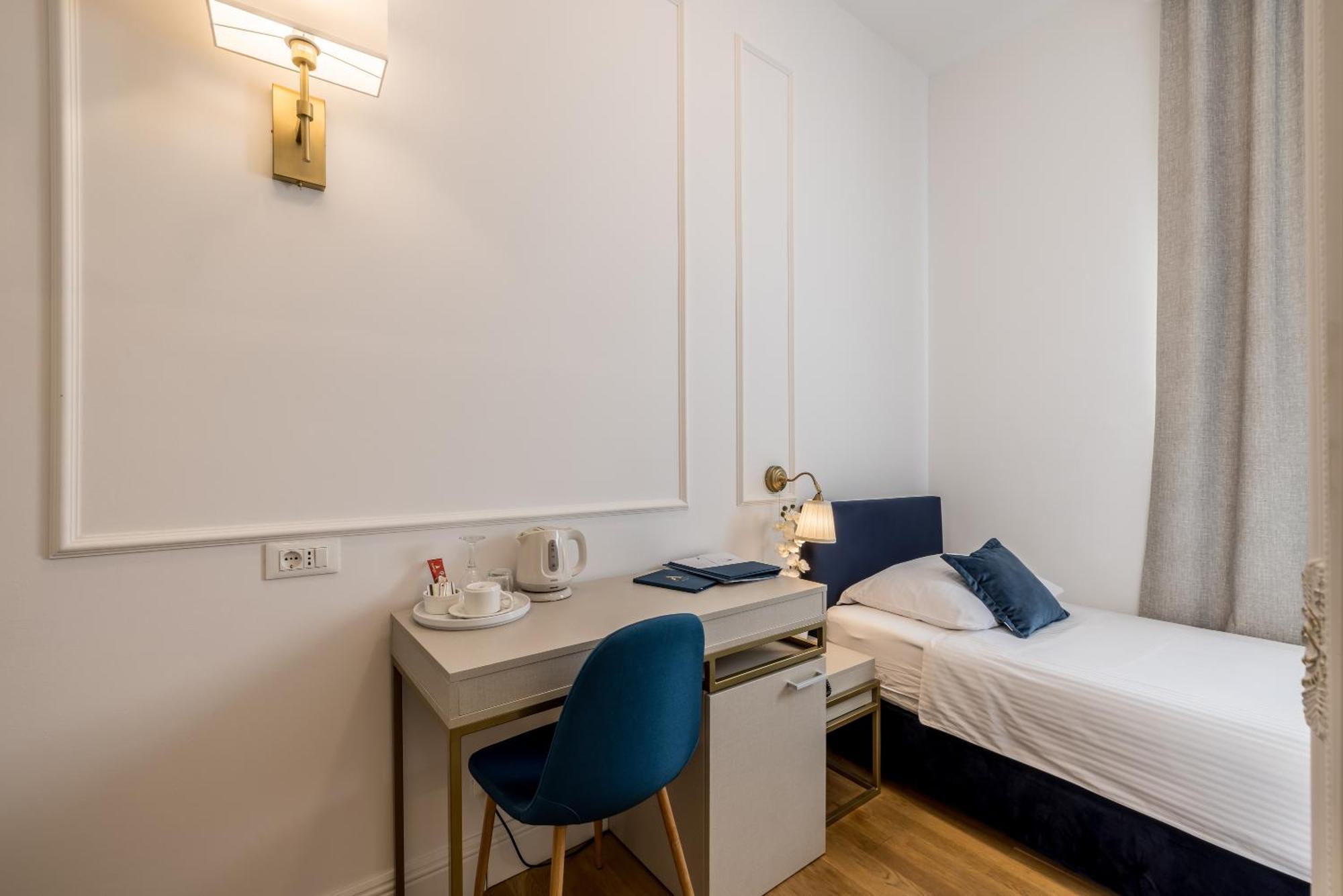 Chambre Simple avec Salle de Bains
