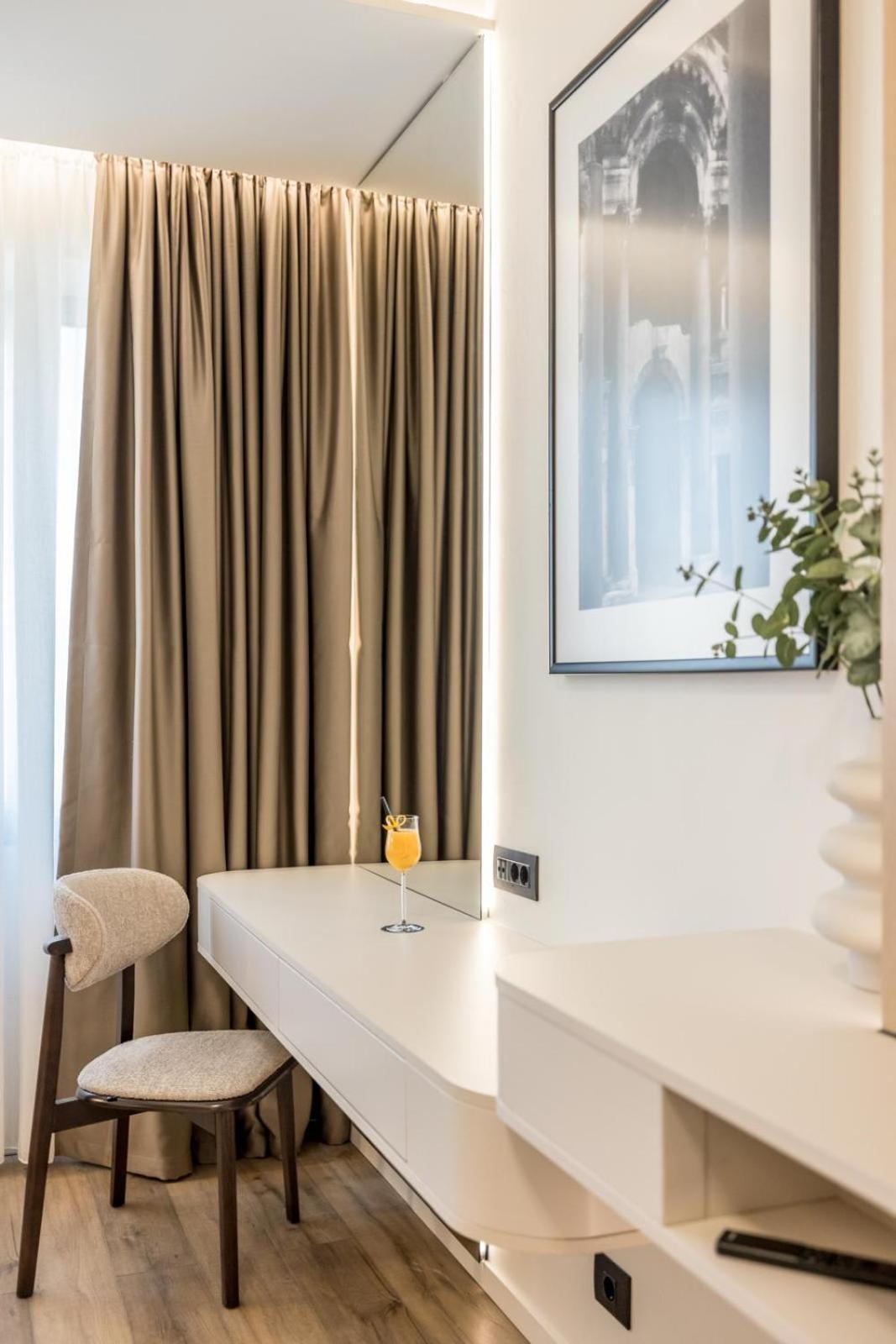 Chambre Double Premium avec Balcon et Bain à Remous