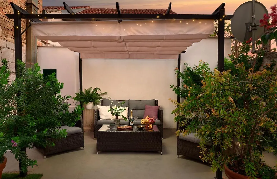 Lanterna Rooms-1